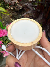 Load image into Gallery viewer, Round Flat Wooden Crystal White Light Display USB Lightbox
