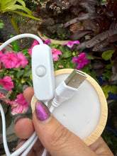 Load image into Gallery viewer, Round Flat Wooden Crystal White Light Display USB Lightbox