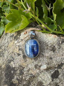Gemmy Blue Kyanite Silver Pendant