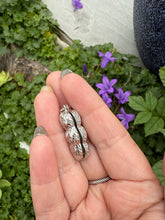 Load image into Gallery viewer, Labradorite Pea Pod Pendant or Charm
