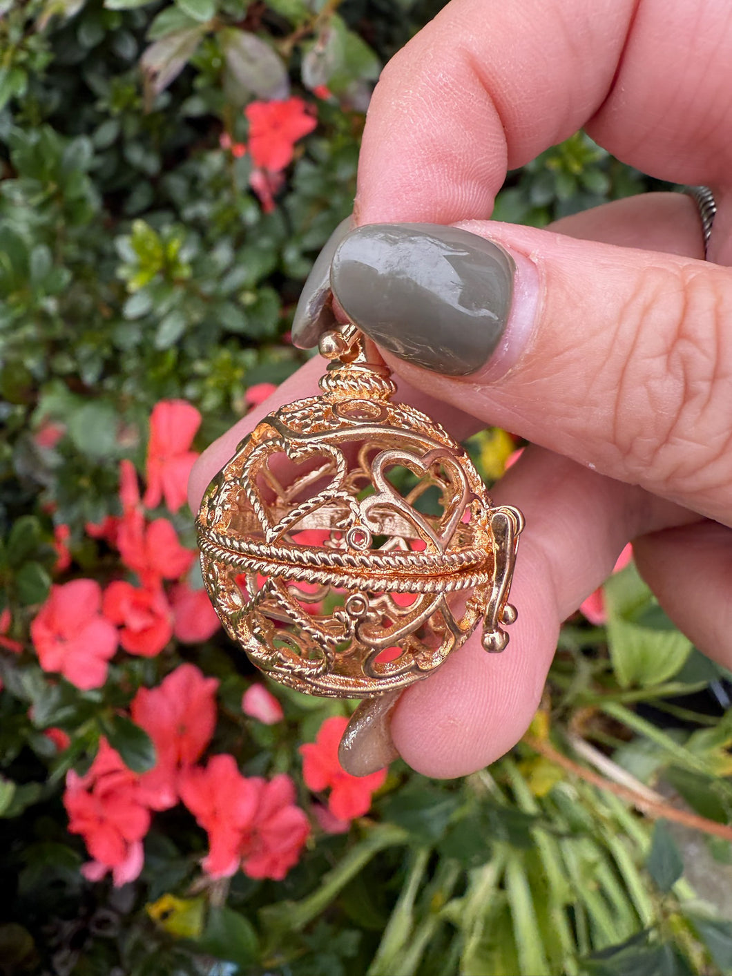 Heart Tumblestone Cage Pendant