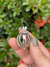 Load image into Gallery viewer, Tumblestone Cage Pendant
