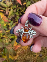 Load image into Gallery viewer, Sterling Silver Amber Bee Pendant

