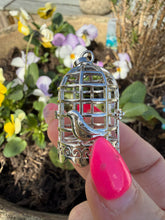 Load image into Gallery viewer, Birdcage Tumblestone Holder Pendant
