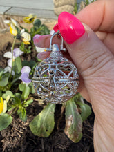 Load image into Gallery viewer, Heart Tumblestone Cage Holder Pendant
