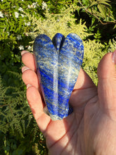 Load image into Gallery viewer, Lapis Lazuli Angel Carving
