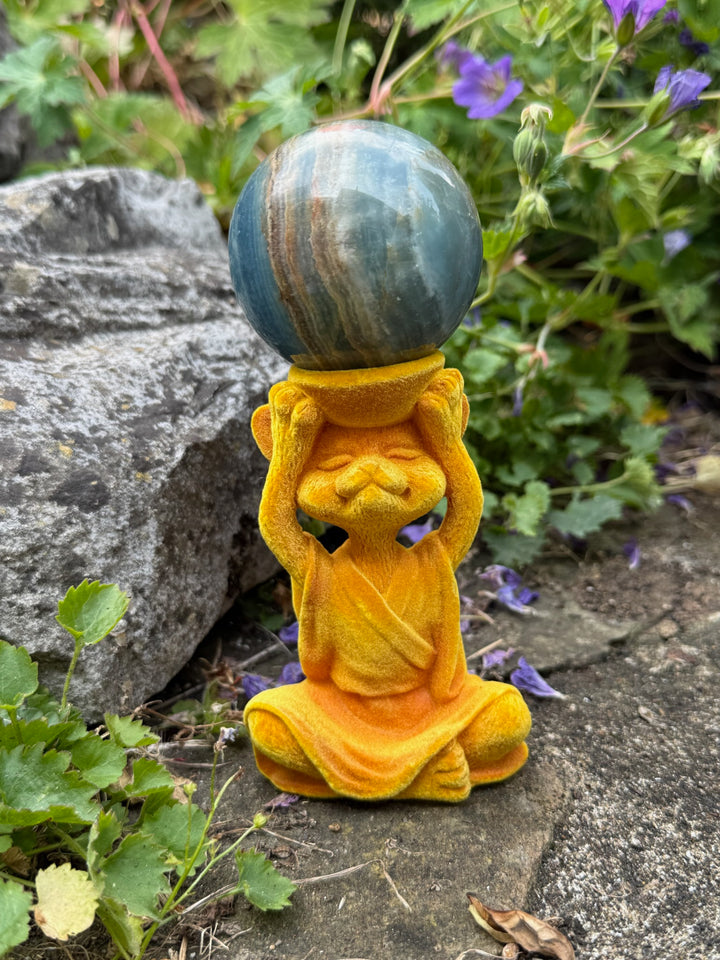 Golden Flock Cat Sphere Stand Holder