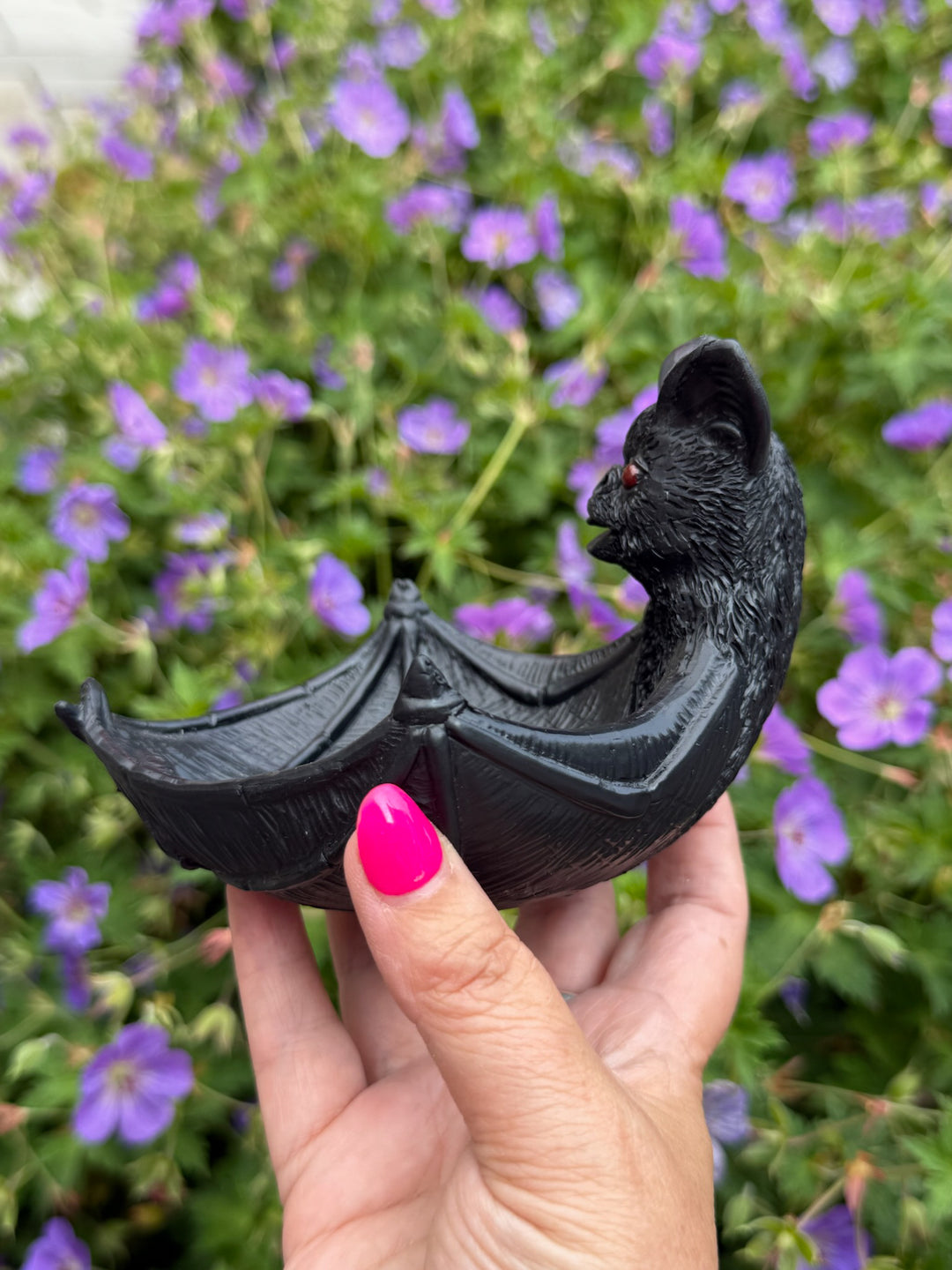 Bat Sphere Holder