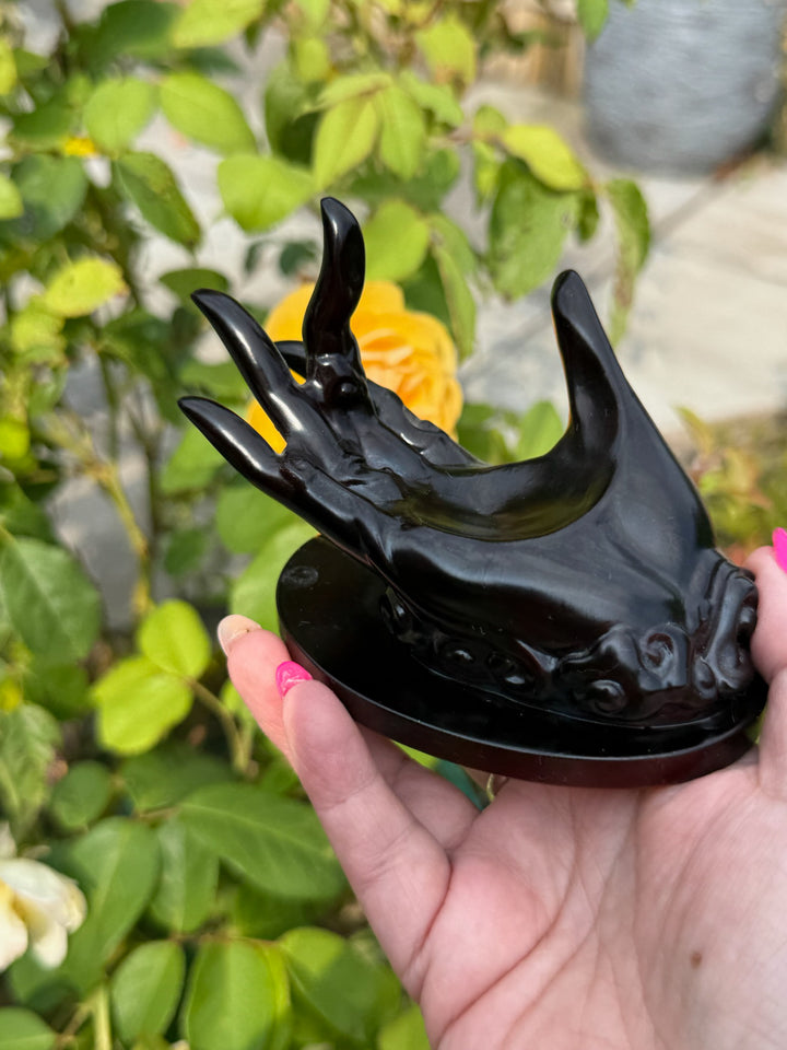 Fancy Hand Sphere Stand