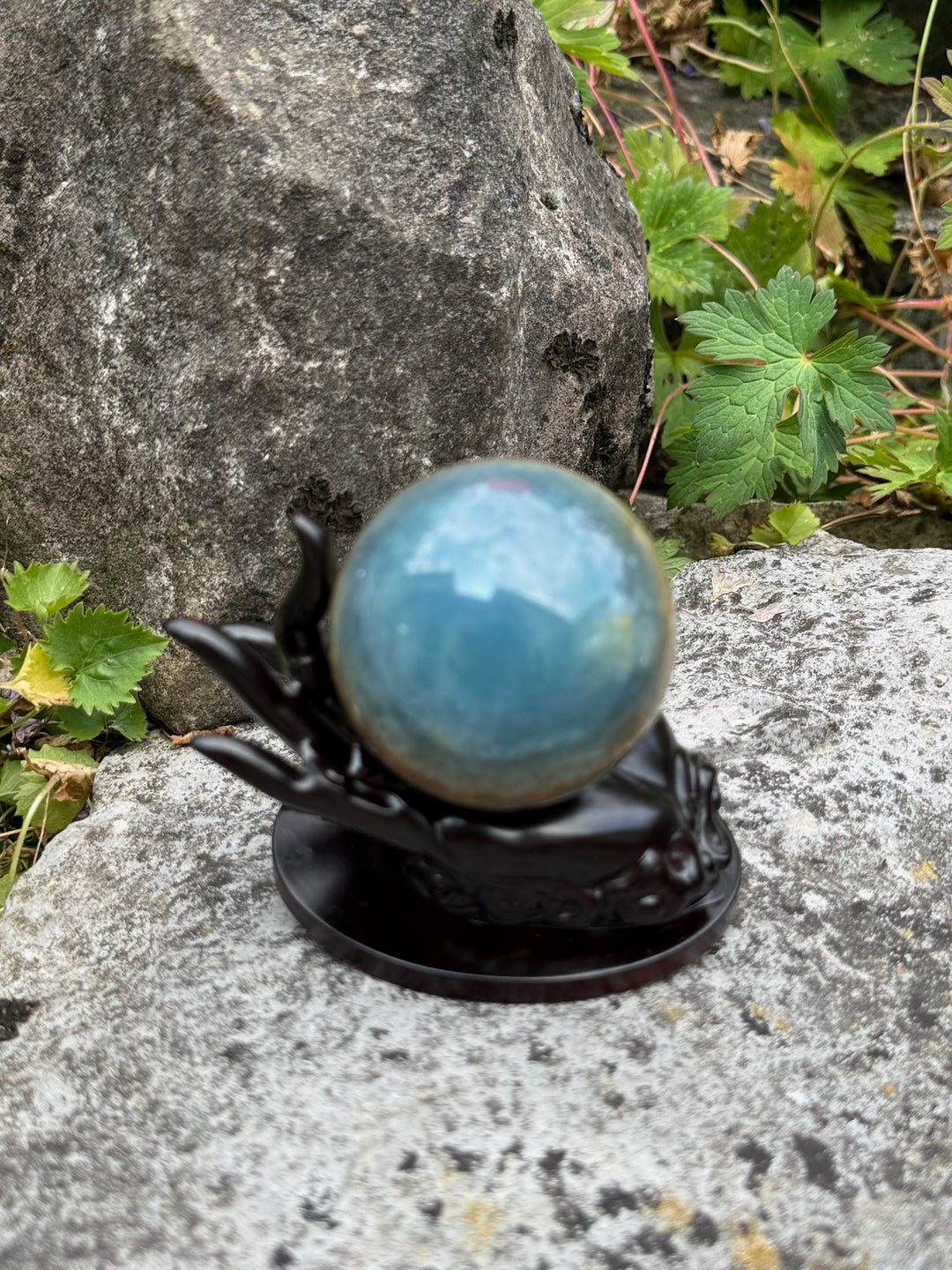 Fancy Hand Sphere Stand