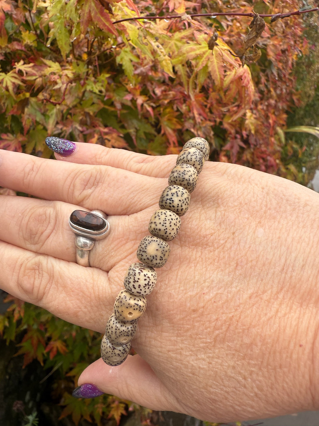 Tibetan Bohdi Bead Bracelet 8mm Bead