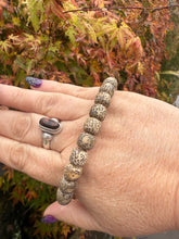 Load image into Gallery viewer, Tibetan Bohdi Seed Bracelet 0.8mm Bead
