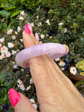Load image into Gallery viewer, UV Reactive Kunzite Stretch Bangle Bracelet
