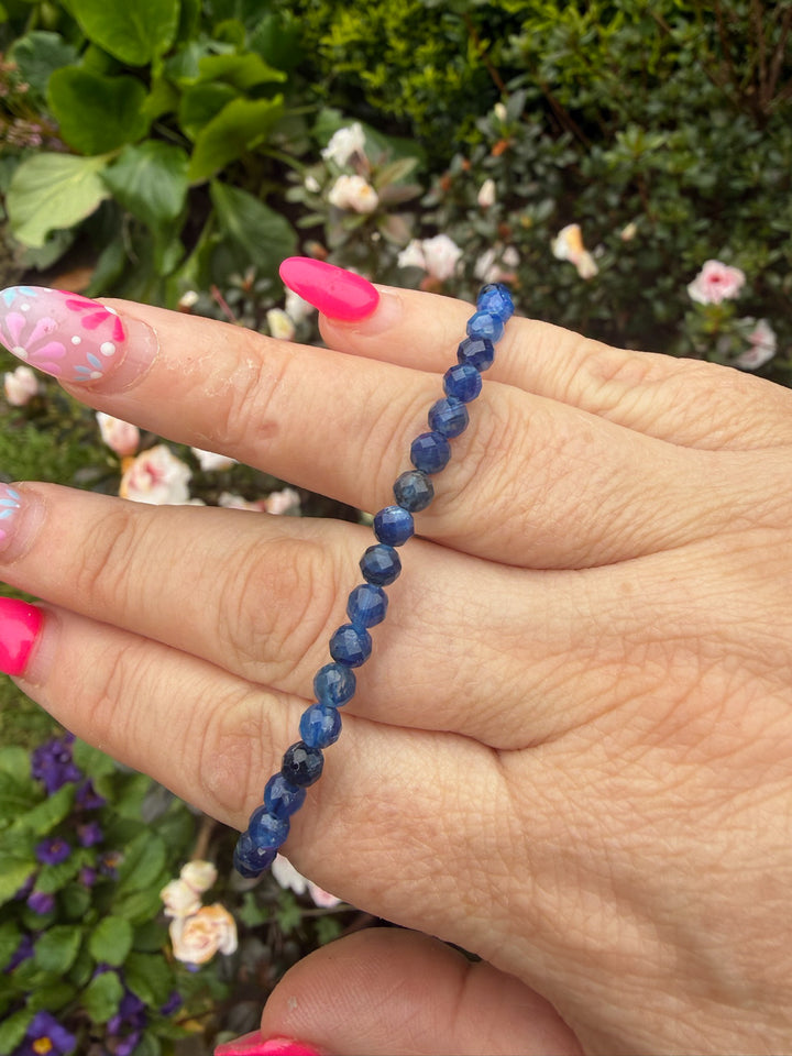 Faceted Adjustable Kyanite Bracelet 4mm Bead