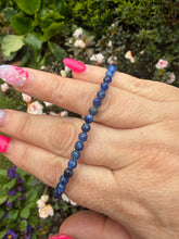 Load image into Gallery viewer, Faceted Adjustable Kyanite Bracelet 4mm Bead

