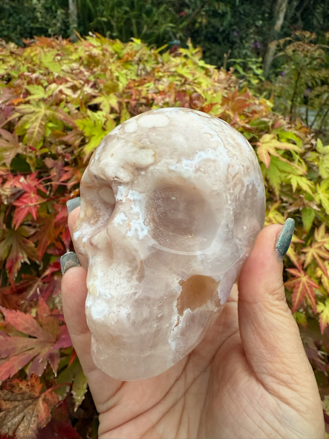 Flower Agate Skull Carving