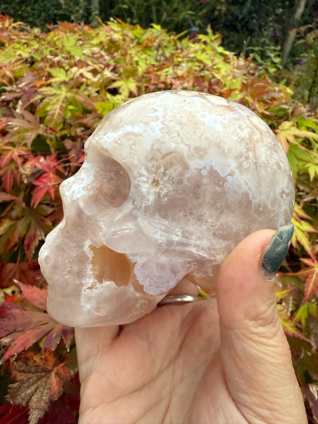 Flower Agate Skull Carving
