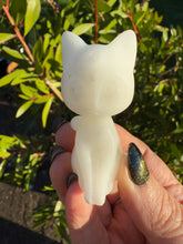 Load image into Gallery viewer, White Marble Lunar Cat Carving
