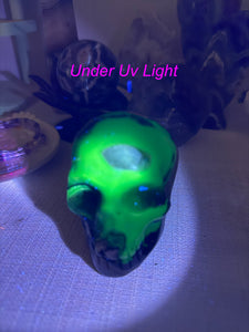 Uv Reactive Volcano Agate Skull Carving with Druzy