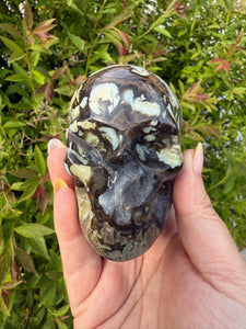 Uv Reactive Volcano Agate Skull Carving with Druzy