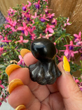Load image into Gallery viewer, Obsidian Octopus Carving
