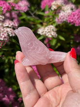 Load image into Gallery viewer, Rose Quartz Bird Carving
