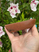 Load image into Gallery viewer, Goldstone Heart Shape Dish
