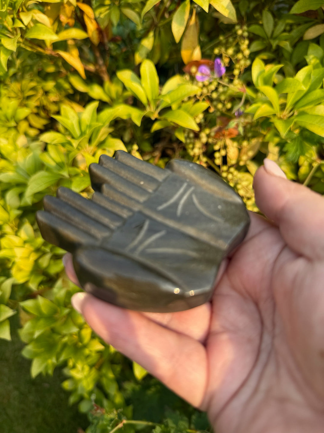 Gold Sheen Obsidian Hands Carving