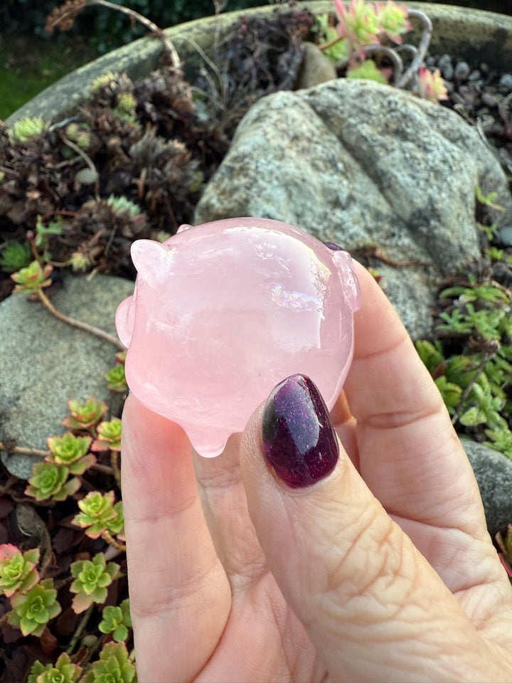 Gemmy Star Rose Quartz Pig Carving