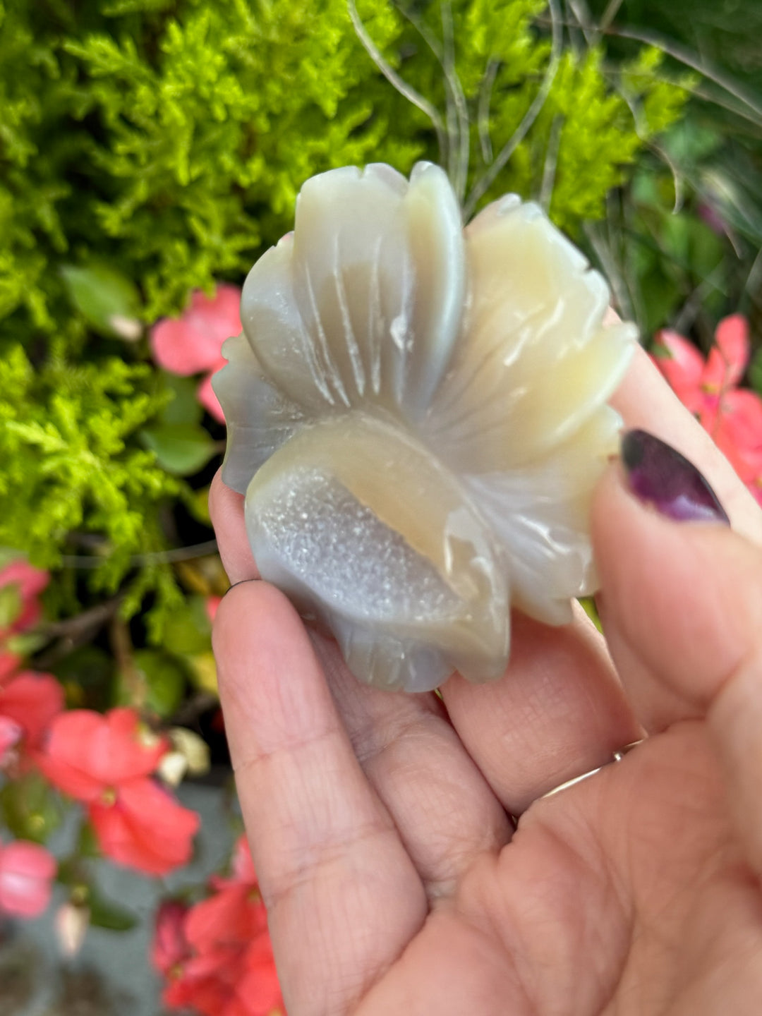 Druzy Agate Flower Carving