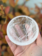 Load image into Gallery viewer, Clear Quartz Bowl Carving
