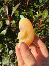 Load image into Gallery viewer, Calcite Banana Carving
