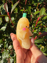 Load image into Gallery viewer, Calcite Banana Carving
