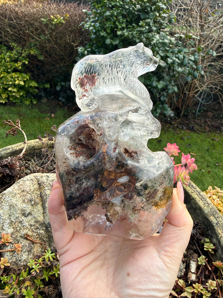 High Quality Lodolite Garden Quartz Bear Carving
