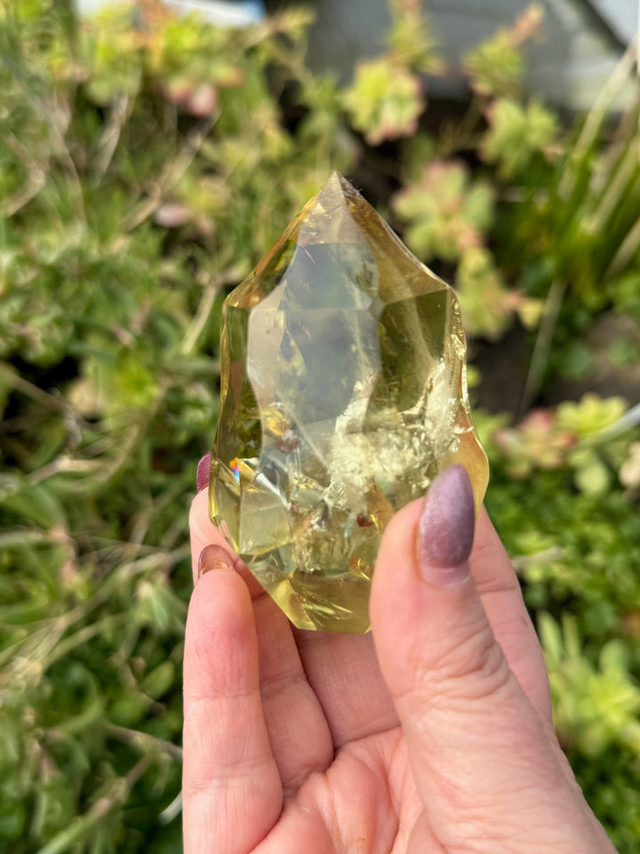 Citrine Faceted Point Carving with Rainbows