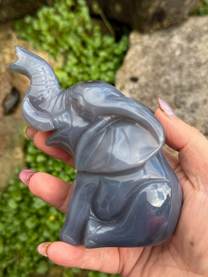 Druzy Agate Elephant Carving