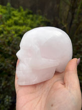 Load image into Gallery viewer, Uv Reactive Pink Calcite Skull Carving
