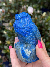 Load image into Gallery viewer, High Quality Lapis Lazuli Owl Carving
