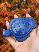 Load image into Gallery viewer, Quality Lapis Lazuli Turtle Carving
