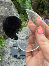 Load image into Gallery viewer, Yin Yang Quartz and Obsidian Carving with Stand
