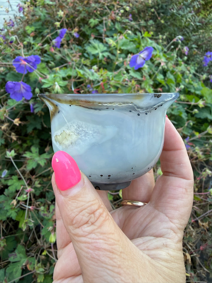 Quality Agate Bowl Carving