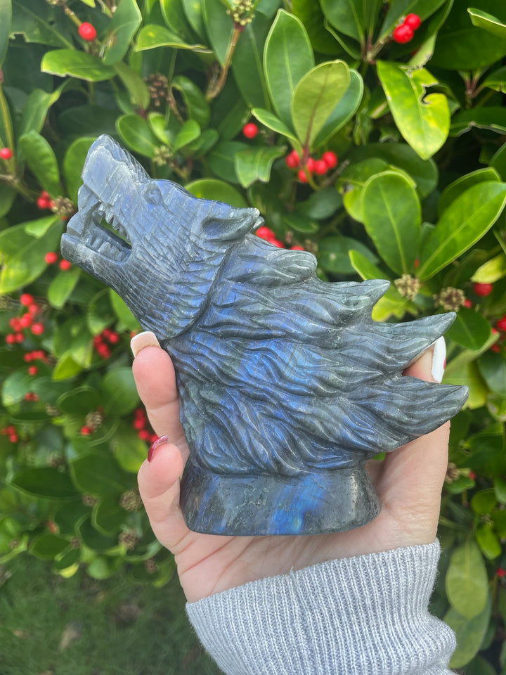 Blue Flash Labradorite Wolf Head Carving