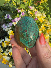 Load image into Gallery viewer, Chrysocolla Egg Carving from Peru
