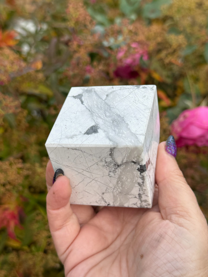 Howlite Floating Cube
