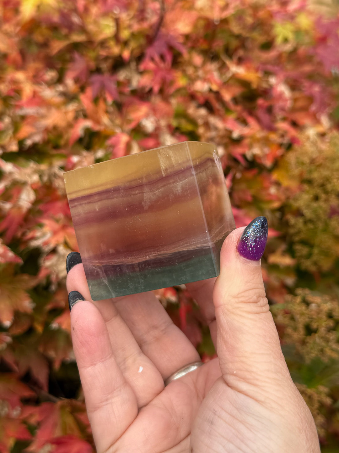 High Quality Fluorite Floating Cube Carving