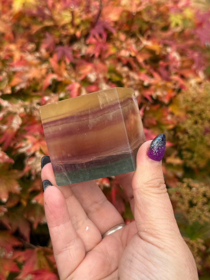 High Quality Fluorite Floating Cube Carving