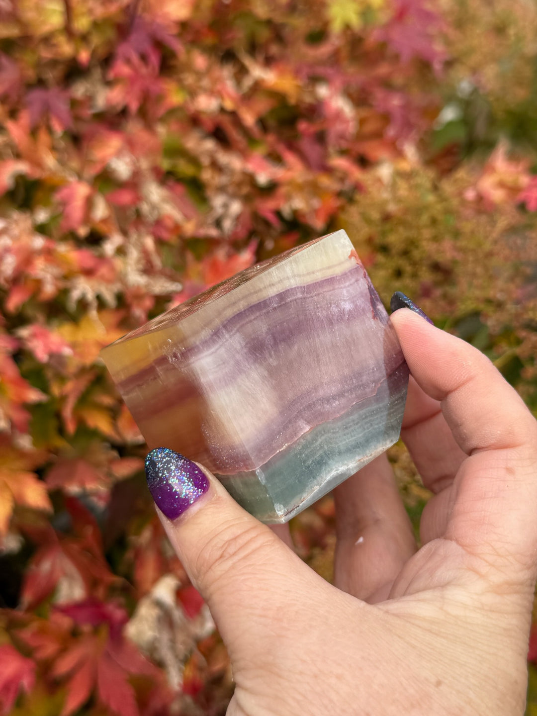 High Quality Fluorite Floating Cube Carving