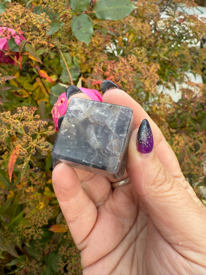 Fluorite Floating Cube Carving