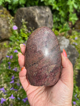 Load image into Gallery viewer, Garnet Freeform from India
