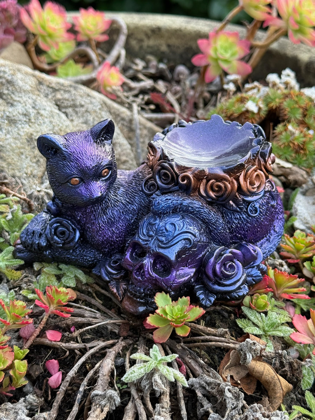 Skull and Cat Sphere Stand Holder